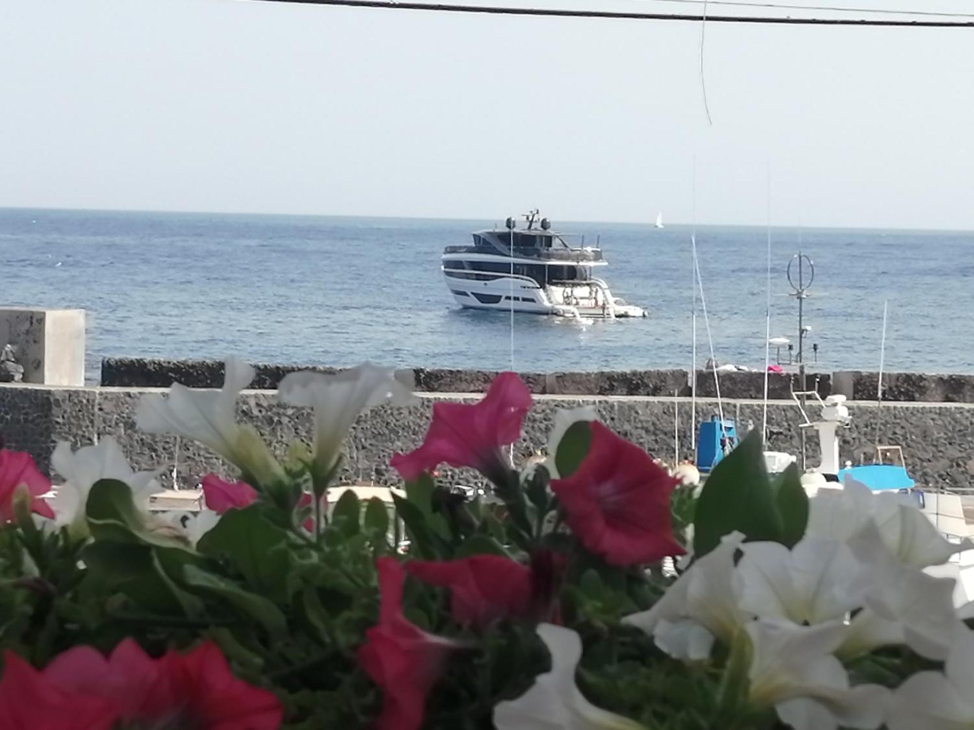 Acirealevacanze - Romantica Camera Sul Mare Εξωτερικό φωτογραφία